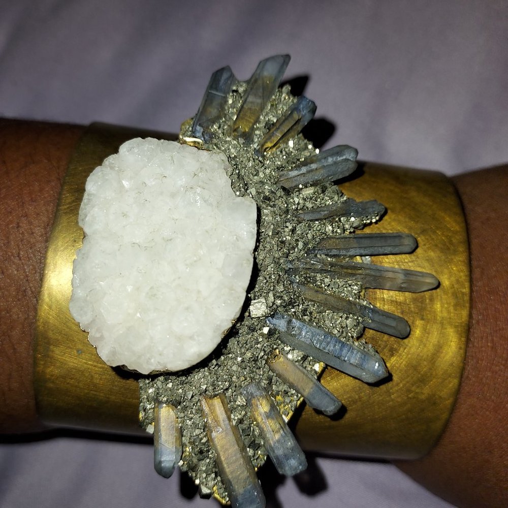 Crystal Cuff - Picture 3 of 9